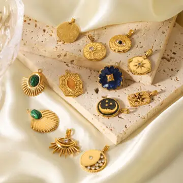 Charm & Dangles