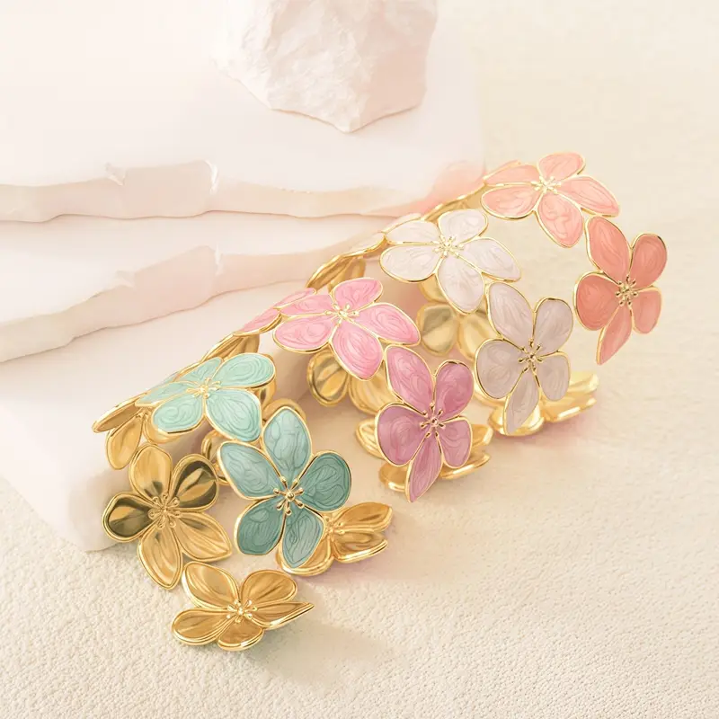 Enamel Flower Link Stainless Steel Gold-Plated Bangle Enamel Flower Link Stainless Steel Gold-Plated Bangle